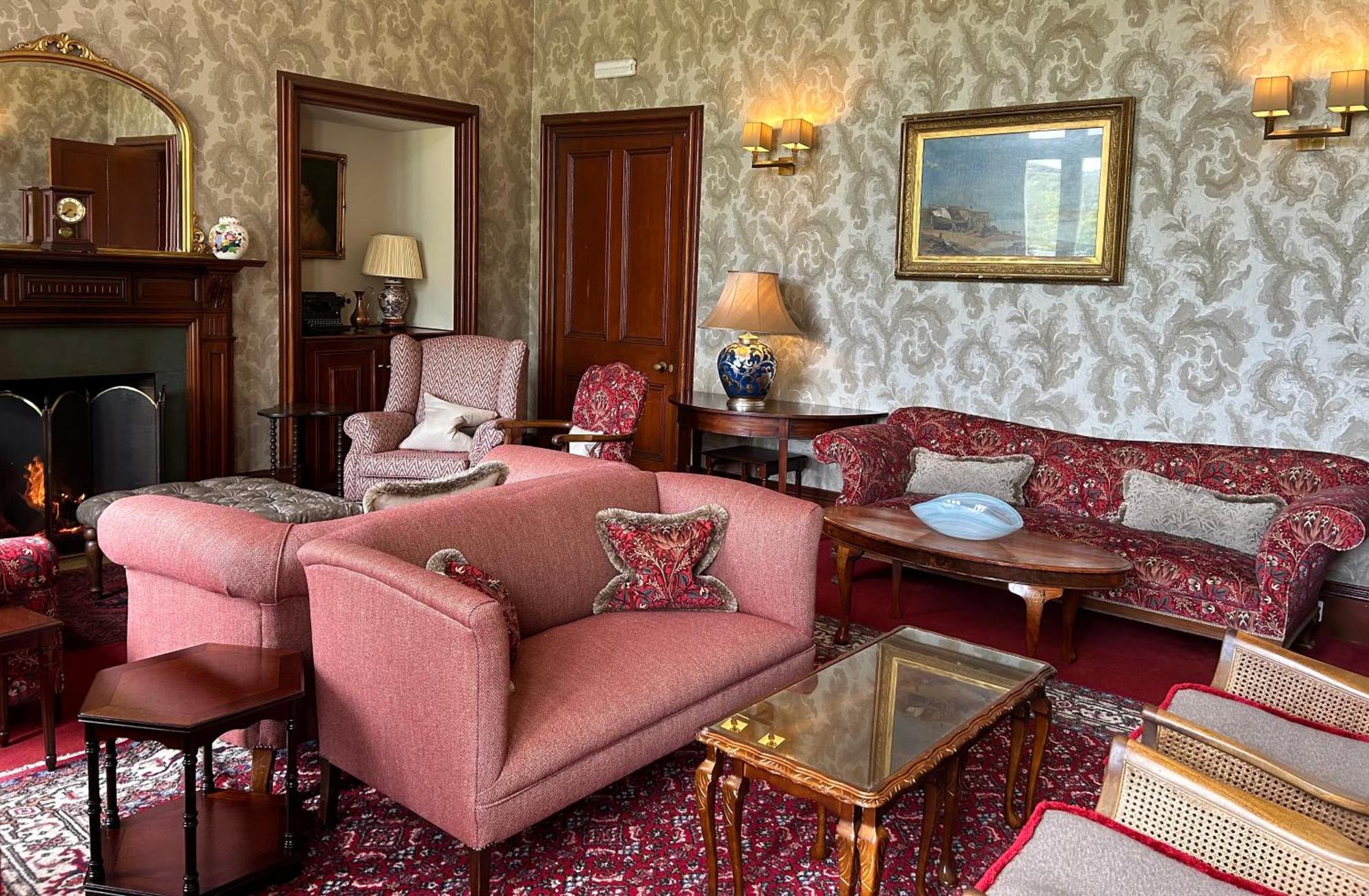 Glenfinnan House Hotel Экстерьер фото