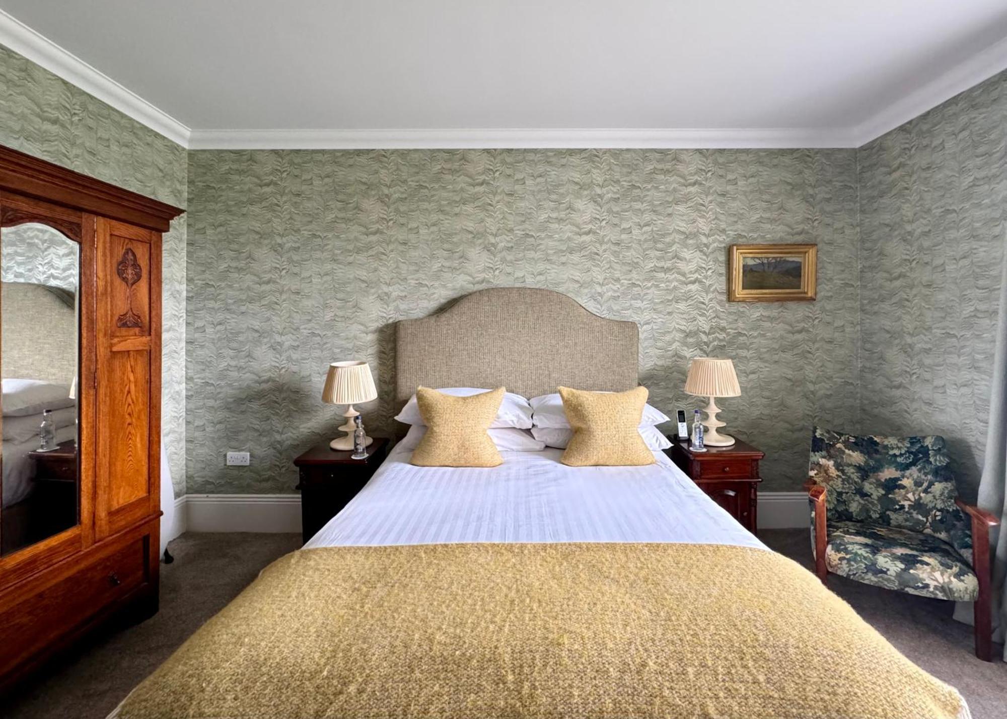 Glenfinnan House Hotel Экстерьер фото